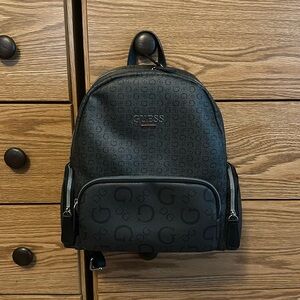 Guess med backpack